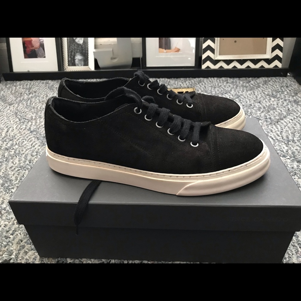 Men’s Black Suede Vince Camuto Sneakers